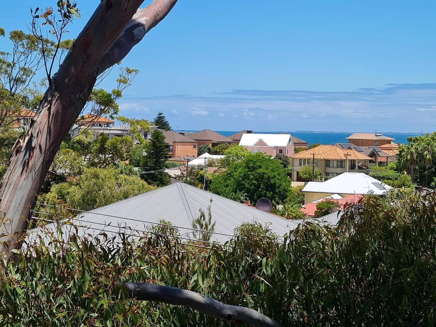Summer Breeze - Holiday Or Business Apartment  Perth
