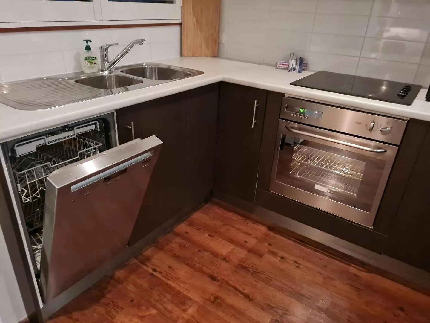 Summer Breeze - Holiday Or Business Apartment 0*, Perth Australia